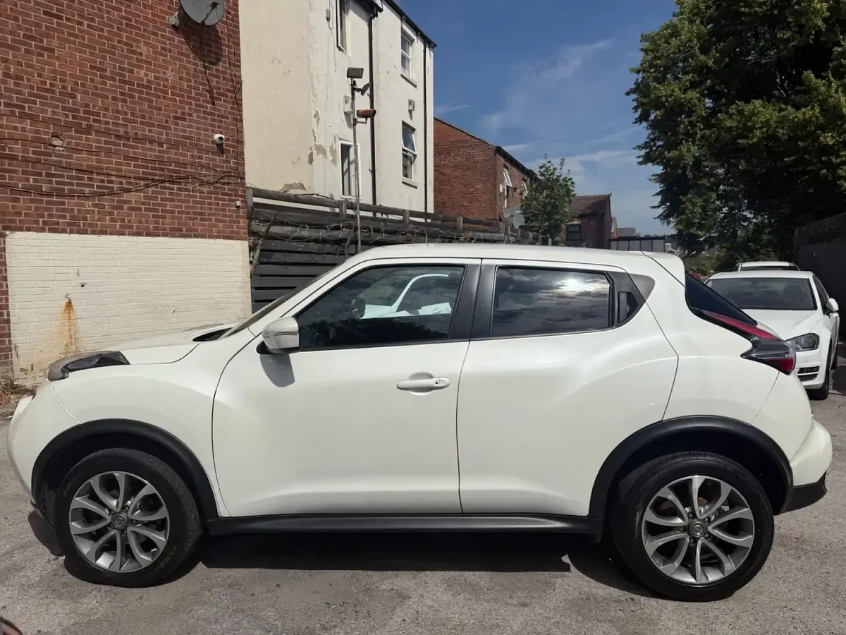 Used Nissan Juke Tekna 2016 White SUV