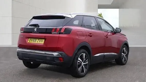 Used Peugeot 3008 Allure 130 HP (95 kW) 2019 Red SUV