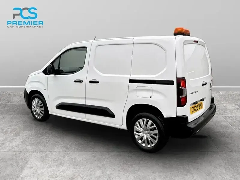 Second-hand Peugeot Partner 2020 Alb Monovolum