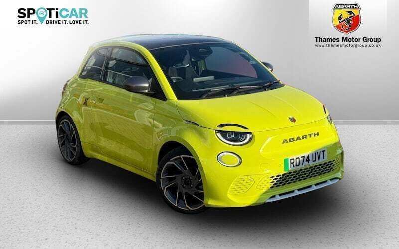 Green Used 2023 Abarth 500e Turismo Hatchback | £26,995 (Good price) - Image 1/4