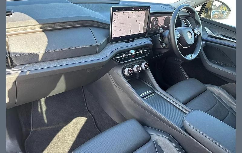 Used Skoda Kodiaq SE L 148 HP (108 kW) 2025 Bronx gold metallic SUV