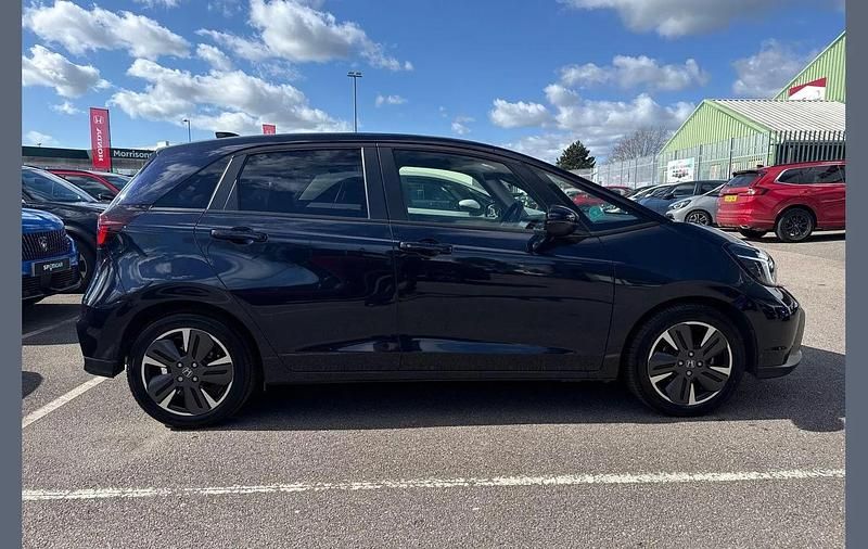 Used Honda Jazz Advance 122 HP (89 kW) 2024 Midnight blue Hatchback