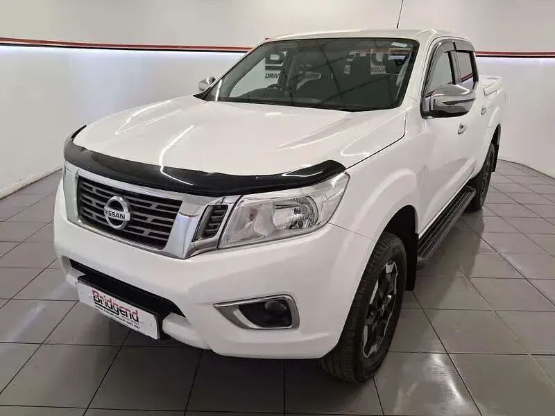 Used Nissan Navara N-Connecta 2020 White Pickup