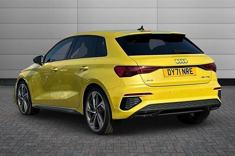 Used Audi A3 Comfort 150 HP (110 kW) 2021 Python yellow Sedan