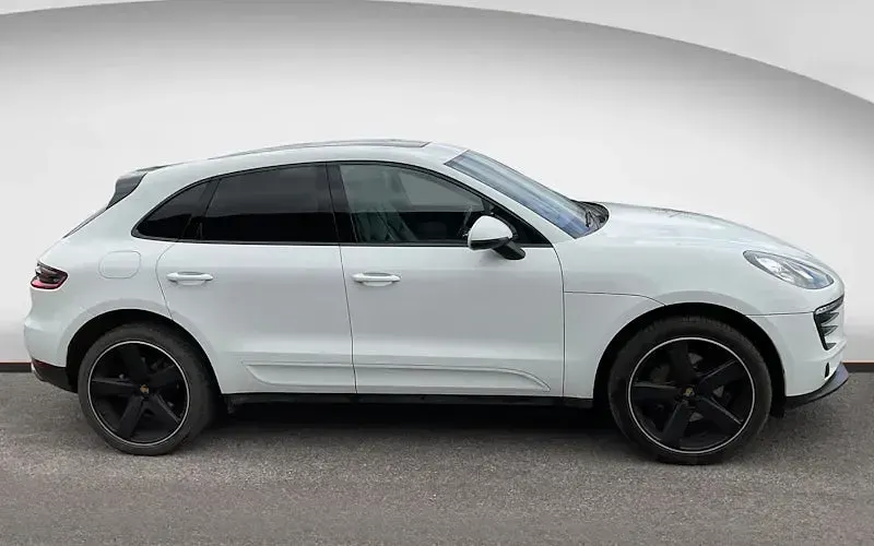 Używany Porsche Macan S 258 KM (189 kW) 2017 Biały SUV