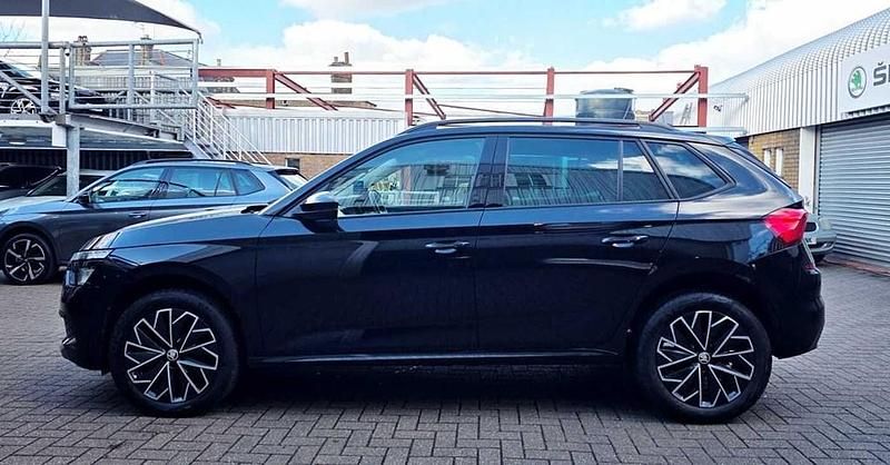 Used Skoda 110 R SE Drive 81 HP (59 kW) 2022 Black magic pearl effect Estate