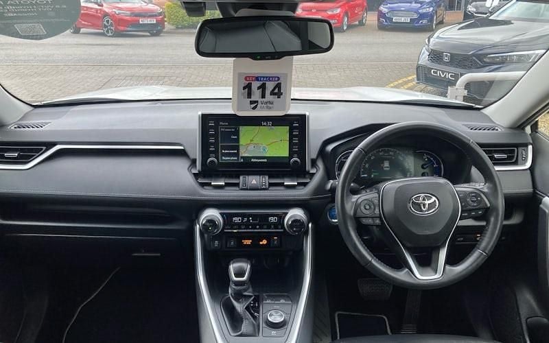 Usado Toyota RAV4 222 HP (163 kW) 2025 SUV