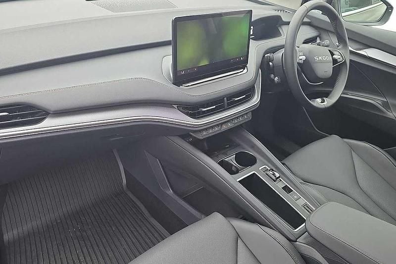 New Skoda Enyaq iV 210 kW (286 HP) 2025 Olive green metallic SUV