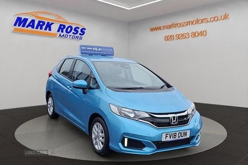 Used Honda Jazz SE 102 HP (75 kW) 2018 Blue Hatchback
