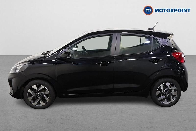 Used Hyundai i10 Advanced 2025 Black Hatchback