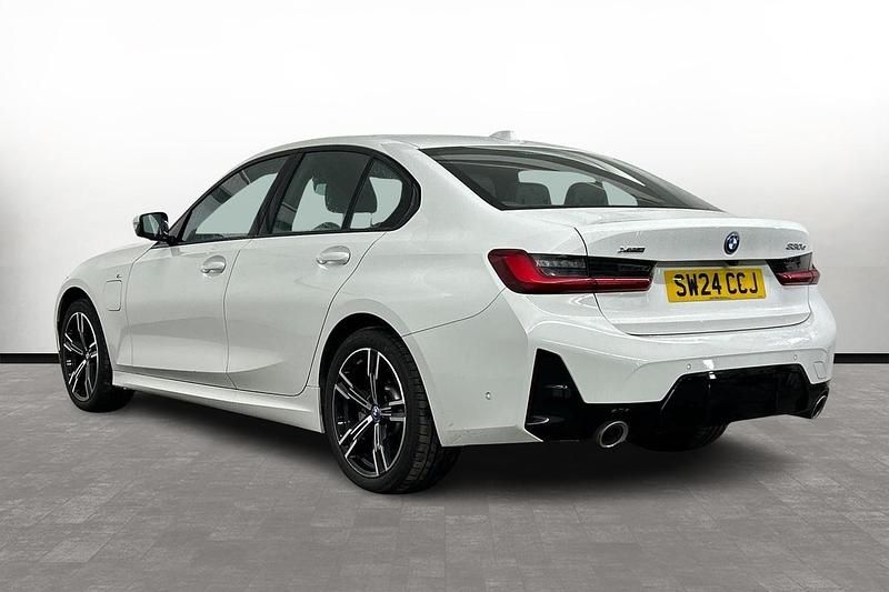 Used BMW 330e M Sport 288 HP (211 kW) 2024 White Sedan