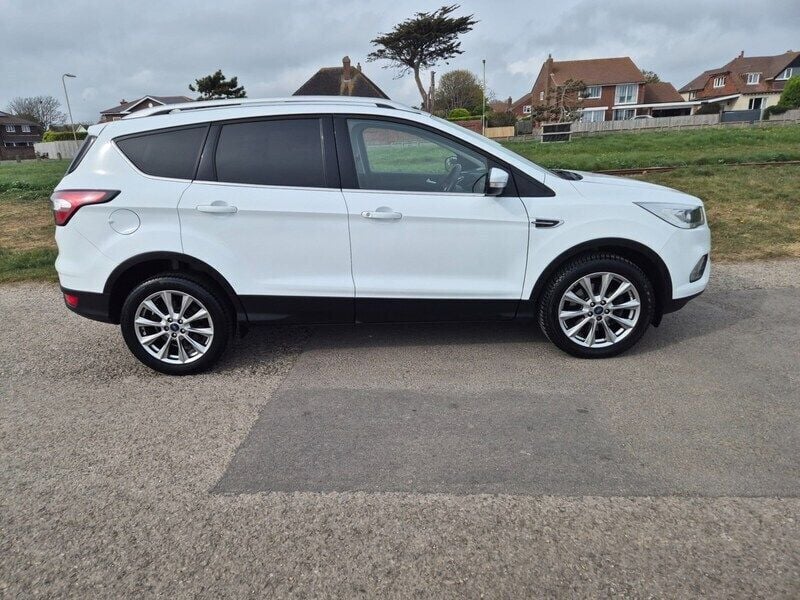 Frozen white Used 2019 Ford Kuga Titanium SUV | £17,995 (Expensive) - Image 1/4