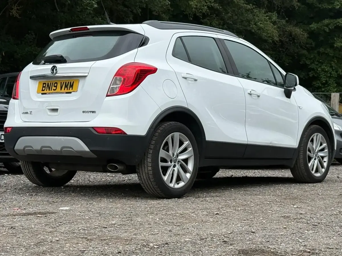 Used Vauxhall Mokka X Active 140 HP (102 kW) 2019 White SUV