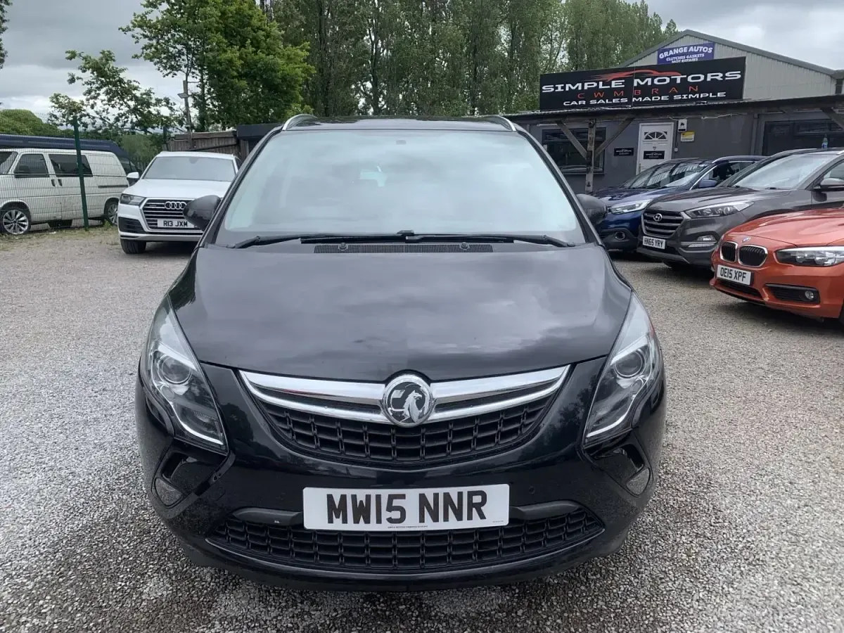 Second-hand Vauxhall Zafira SRi 2015 Negru Monovolum
