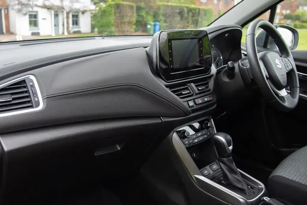 Used Suzuki SX4 S-Cross 116 HP (85 kW) 2024 White SUV