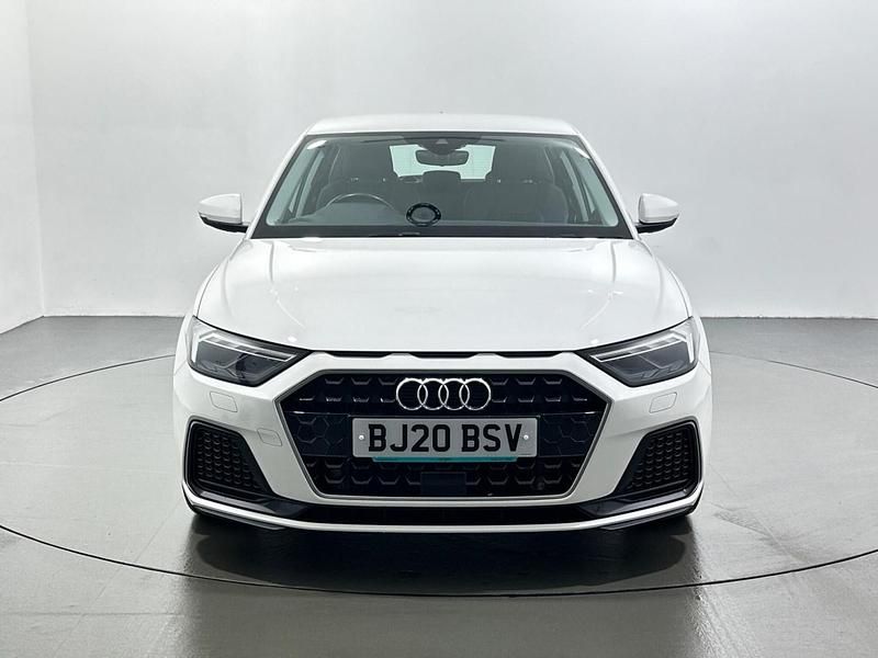 Used Audi A1 Sportback Sport 116 HP (85 kW) 2020 White Hatchback
