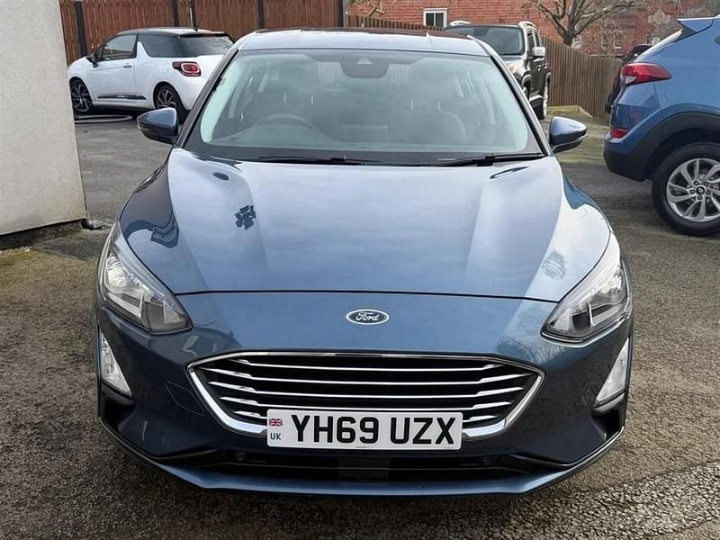Used Ford Focus Titanium 150 HP (110 kW) 2019 Blue Hatchback