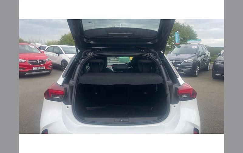 Gebraucht Vauxhall Corsa GS Line 100 PS (73 kW) 2023 Weiß Kleinwagen