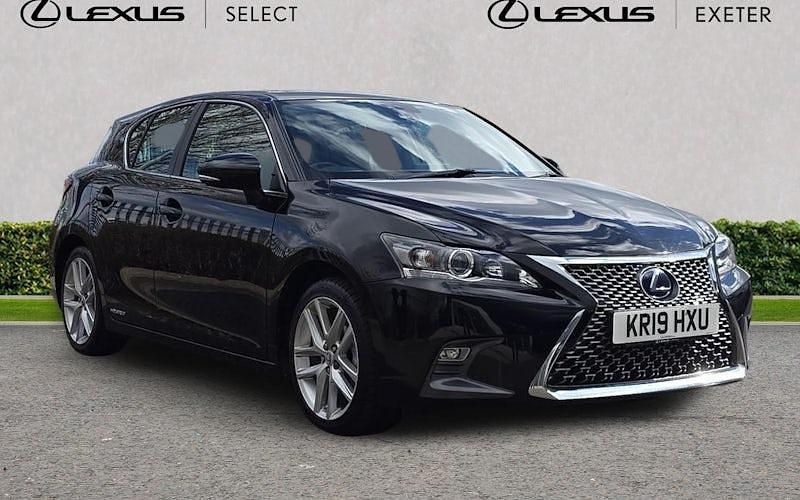 Used Lexus CT200h 136 HP (100 kW) 2020 Hatchback
