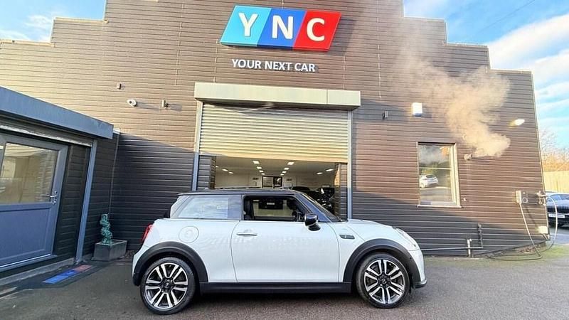 Used Mini Cooper SE Hatch 135 kW (184 HP) 2021 Silver Hatchback