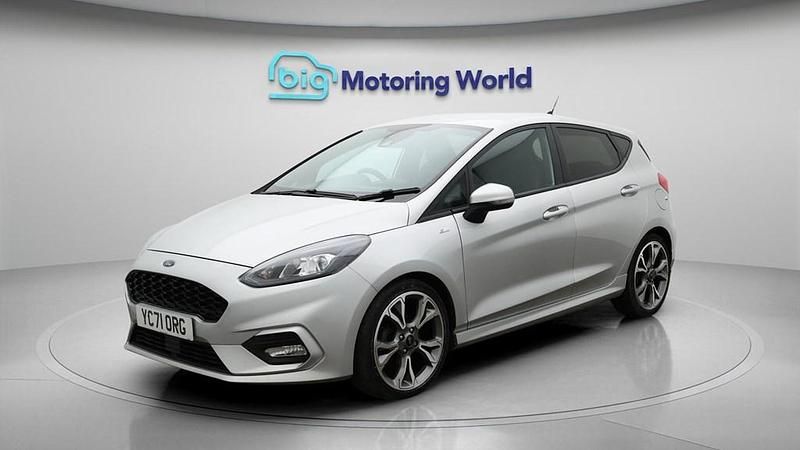 Used Ford Fiesta ST-Line X 125 HP (91 kW) 2021 Silver Hatchback