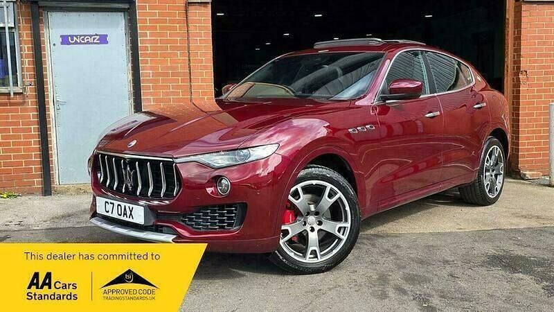 Used Maserati Levante 275 HP (202 kW) 2017 Red SUV