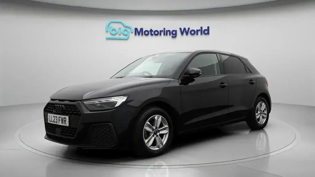 Used Audi A1 Sportback 95 HP (69 kW) 2023 Black Hatchback