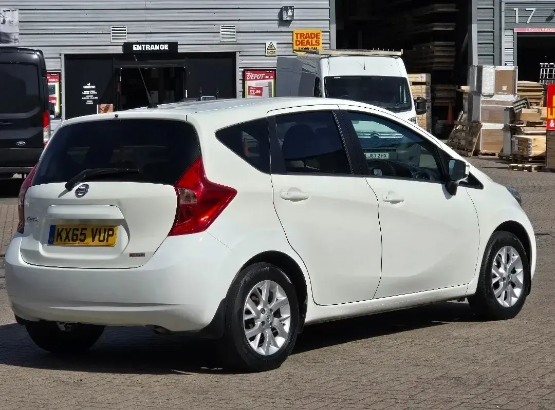 Used Nissan Note Acenta Premium 2016 White Hatchback