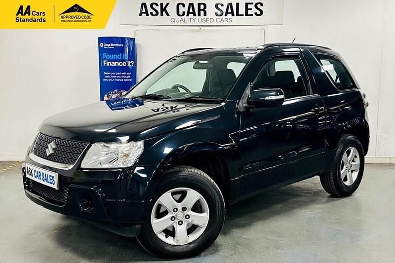 Black Used 2011 Suzuki Grand Vitara SZ3 SUV | £4,995 - Image 1/1