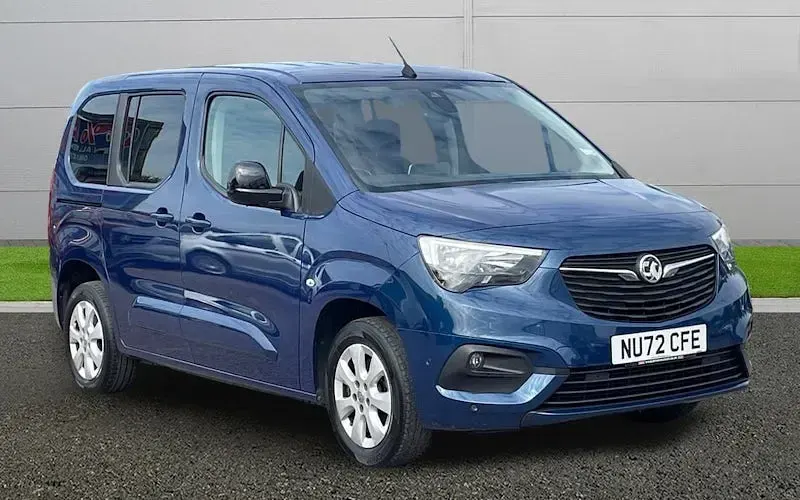 Usado Vauxhall Combo 131 CV (96 kW) 2021 Monovolumen