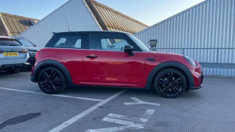 Usado Mini Cooper Sport 136 CV (100 kW) 2021 Rojo Utilitario