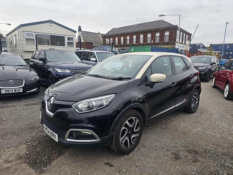 Used Renault Captur Dynamique 90 HP (66 kW) 2014 Black SUV