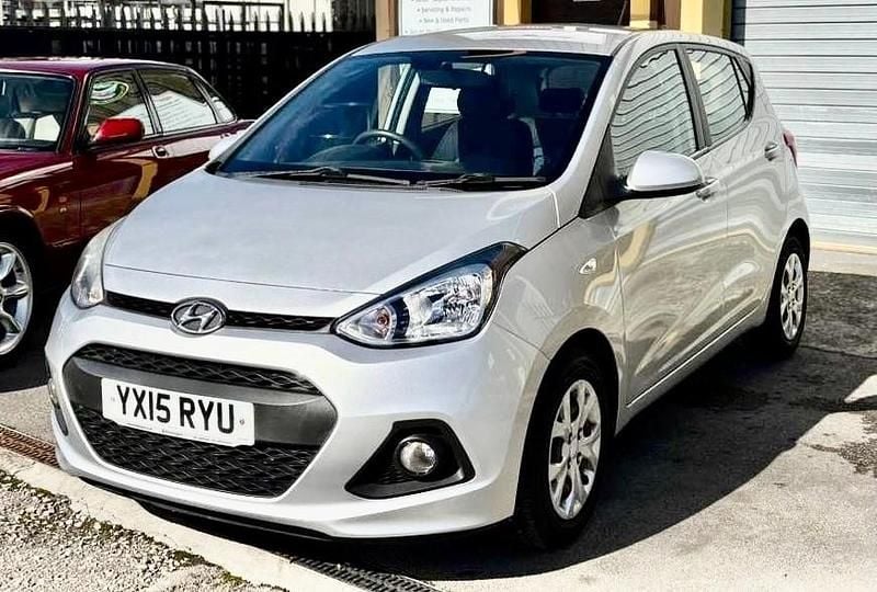 Silver Used 2015 Hyundai i10 SE Hatchback | £4,995 (Super price) - Image 1/4