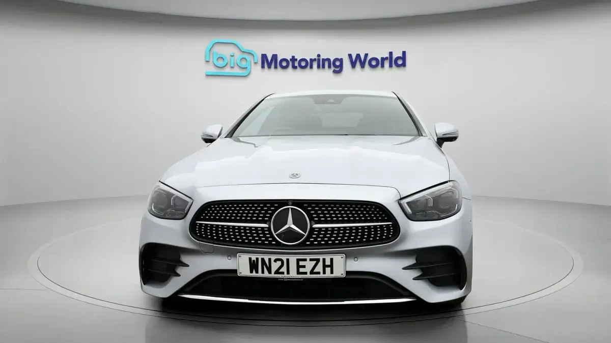 Used Mercedes E220 AMG line 194 HP (142 kW) 2021 Silver Coupe