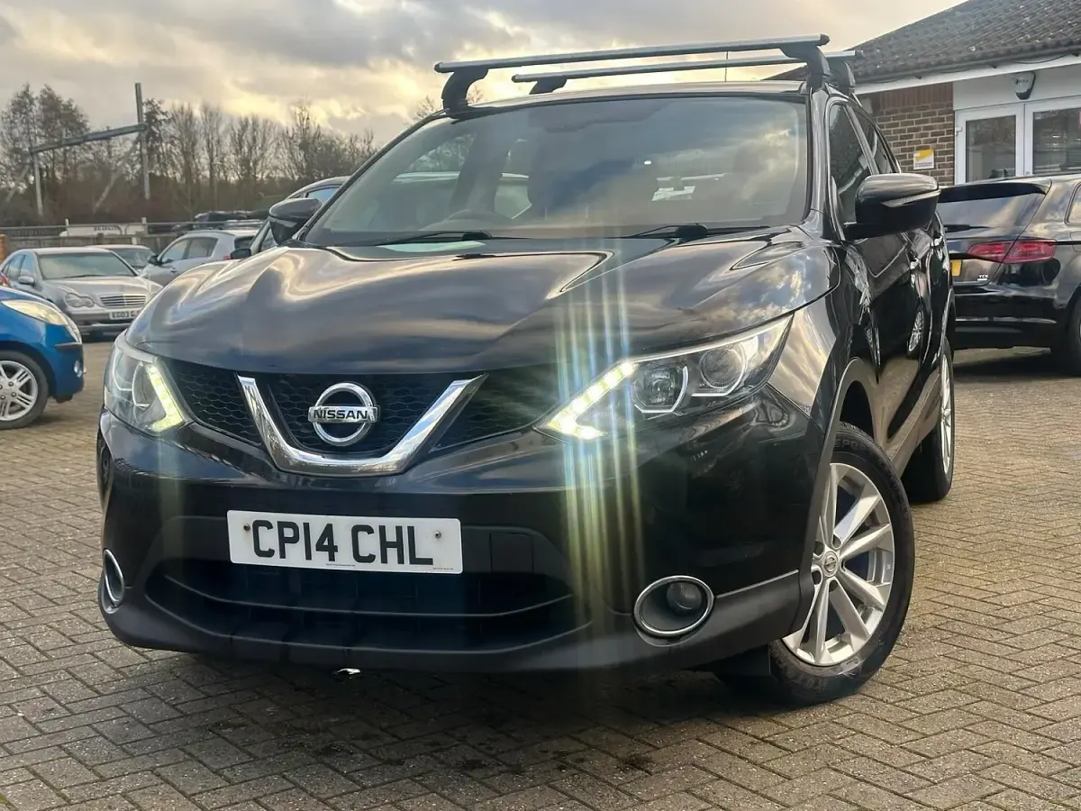 Used Nissan Qashqai Acenta 110 HP (80 kW) 2014 Black SUV