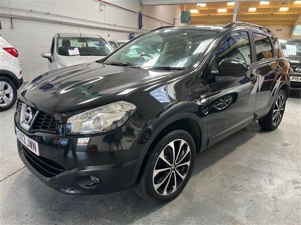 Black Used 2013 Nissan Qashqai 360º SUV | £5,250 (Fair price) - Image 1/1
