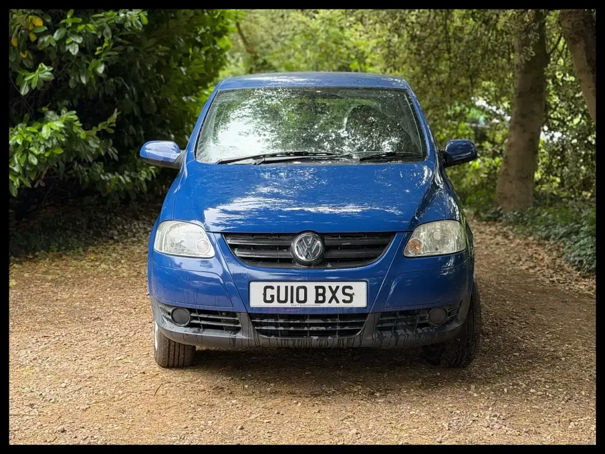 Used VW Fox 55 HP (40 kW) 2010 Blue Hatchback