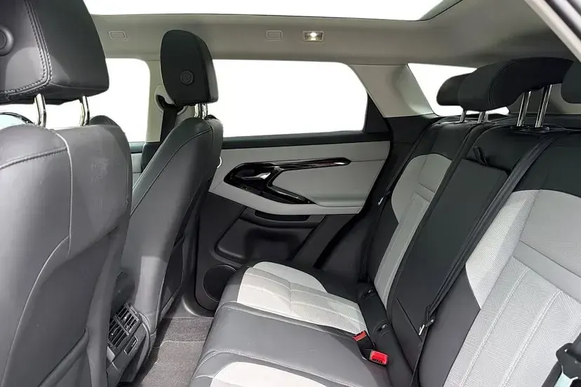 Used Land Rover Range Rover evoque HSE Dynamic 200 HP (147 kW) 2023 Grey SUV