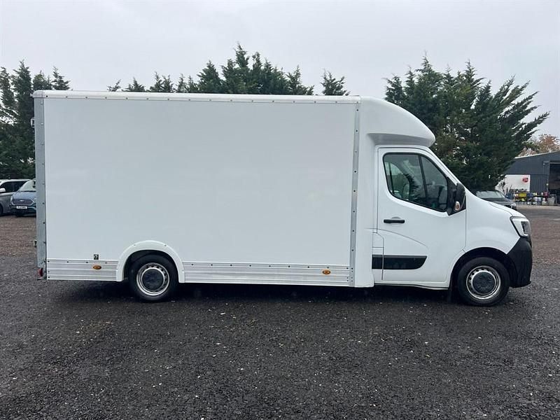 White Used 2021 Renault Master Business Cabriolet | £19,950 - Image 1/4