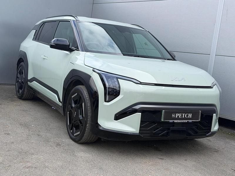 Used Kia EV3 GT-Line 147 kW (201 HP) 2024 Green SUV