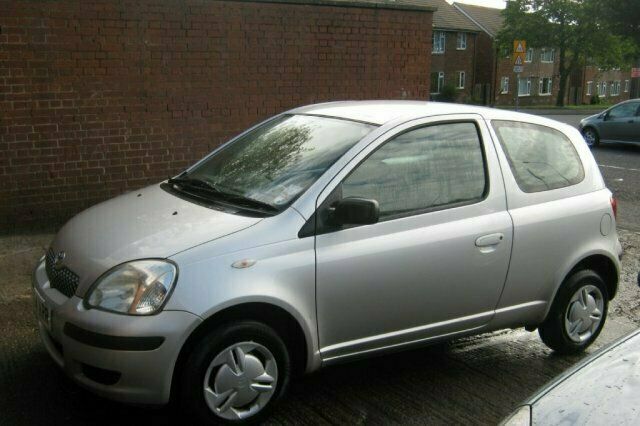 Usado Toyota Yaris 2004 Citadino