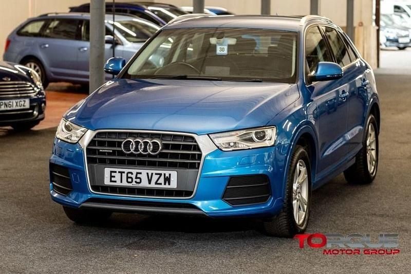 Begagnad Audi Q3 Design 150 HK (110 kW) 2016 Blå SUV