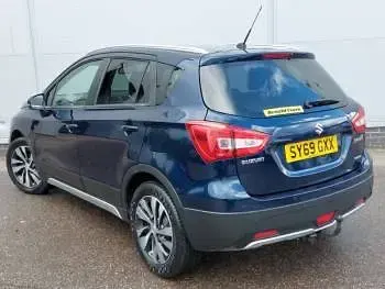 Used Suzuki SX4 SZ5 140 HP (102 kW) 2019 Blue Hatchback