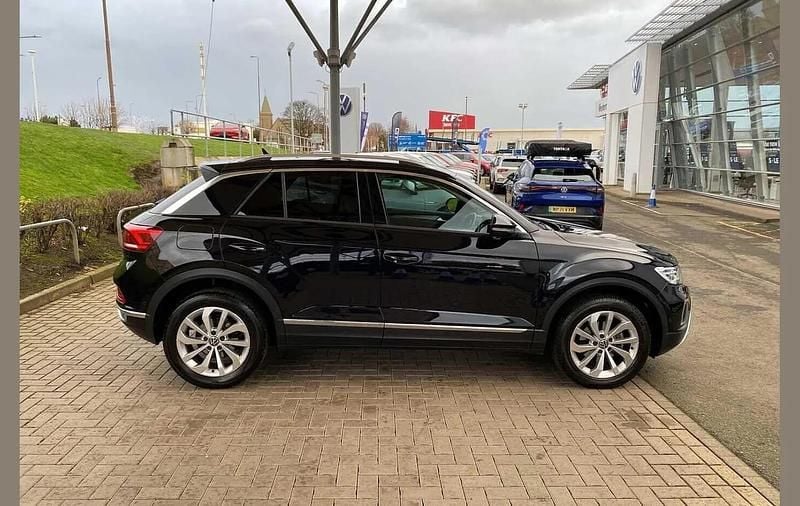 Used VW T-Roc Style 150 HP (110 kW) 2023 Black SUV