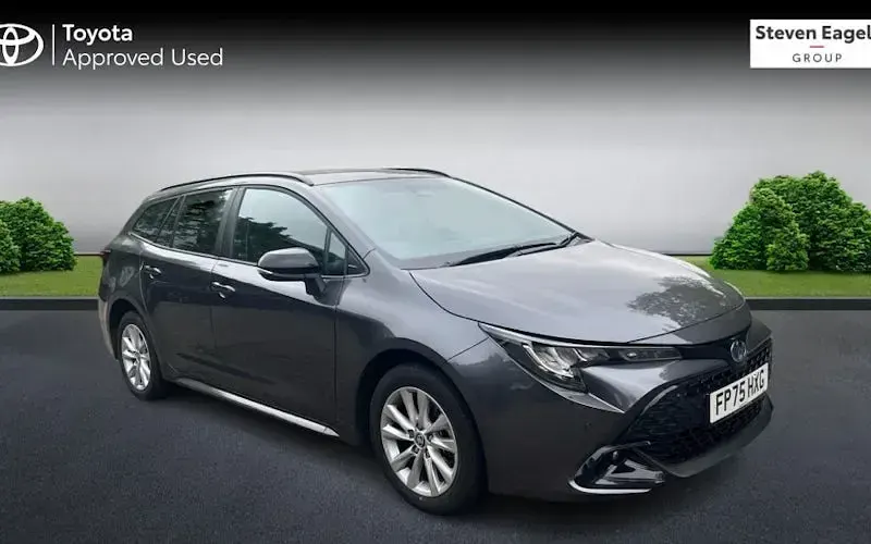 Used Toyota Corolla 178 HP (130 kW) 2025 Estate
