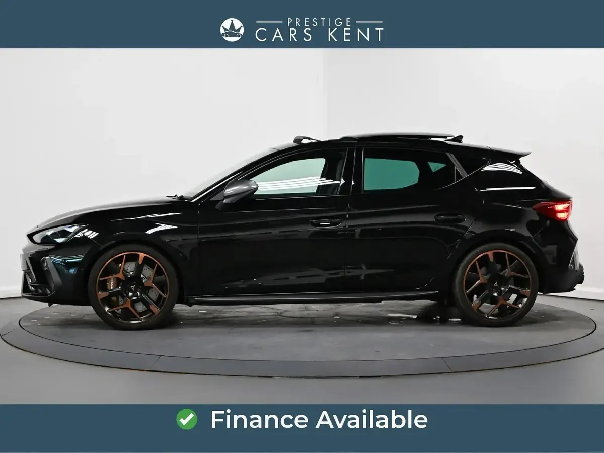 Used Cupra Leon VZ3 325 HP (239 kW) 2025 Black Hatchback