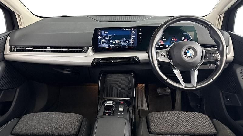 Used BMW 218 Active Tourer Sport Line 148 HP (108 kW) 2022 Green MPV