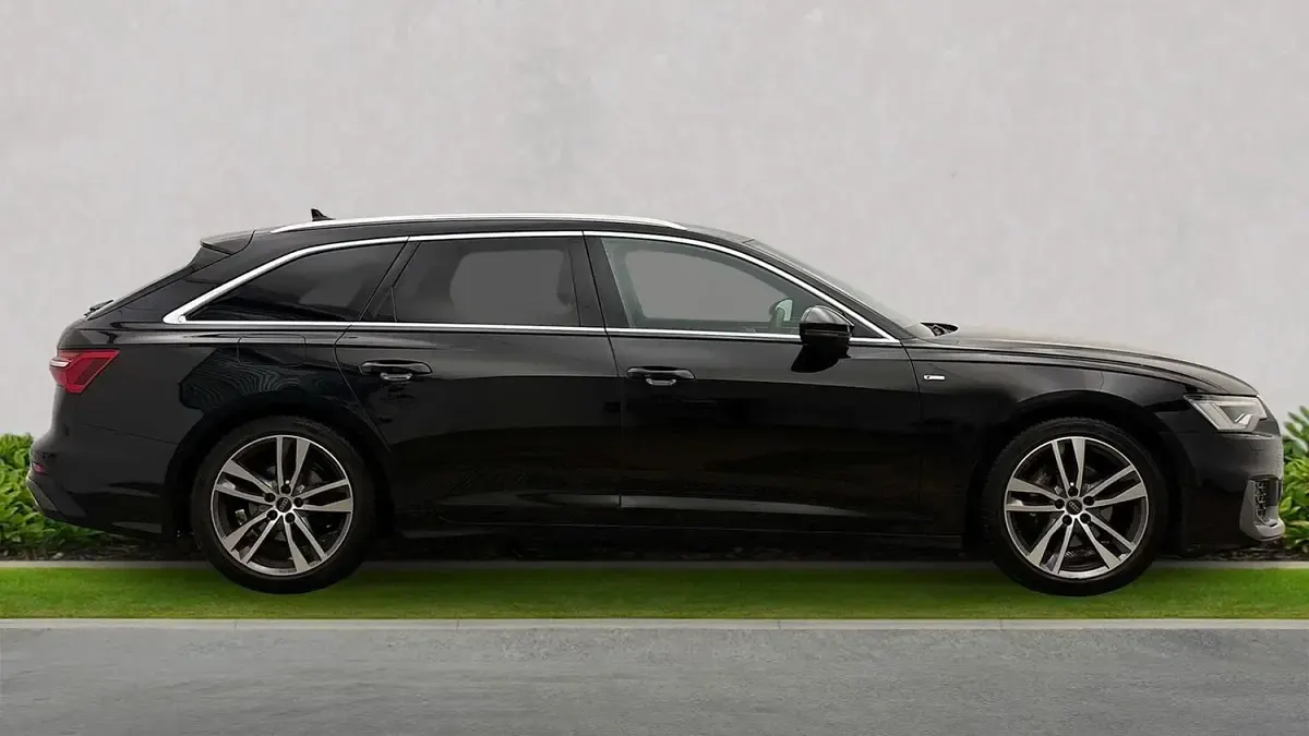 Used Audi A6 S-Line 204 HP (150 kW) 2024 Black Estate