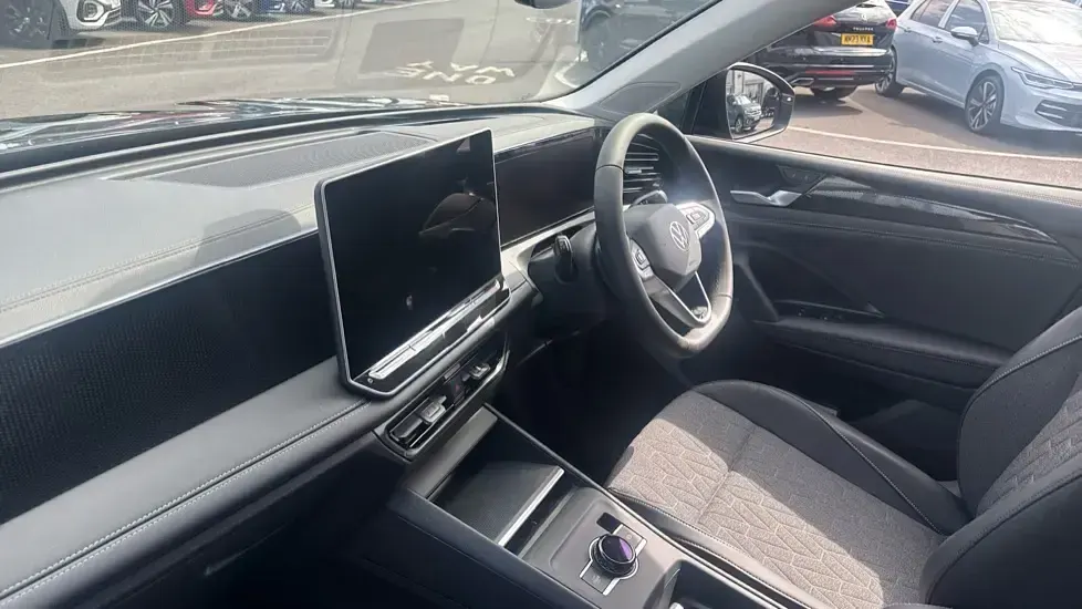 New VW Tiguan Match 150 HP (110 kW) 2026 Metallic  grenadilla black SUV