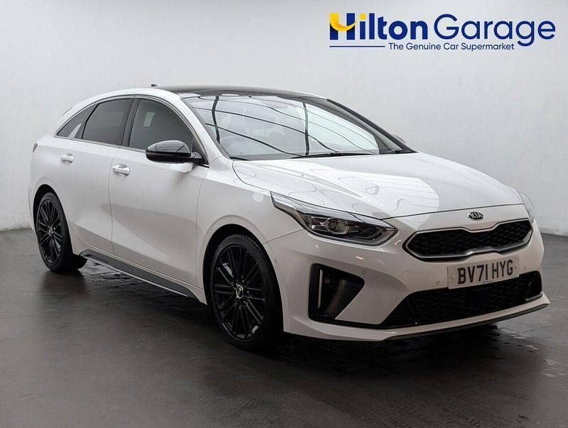 White Used 2021 Kia ProCeed GT-Line S Hatchback | £18,750 (Fair price) - Image 1/4